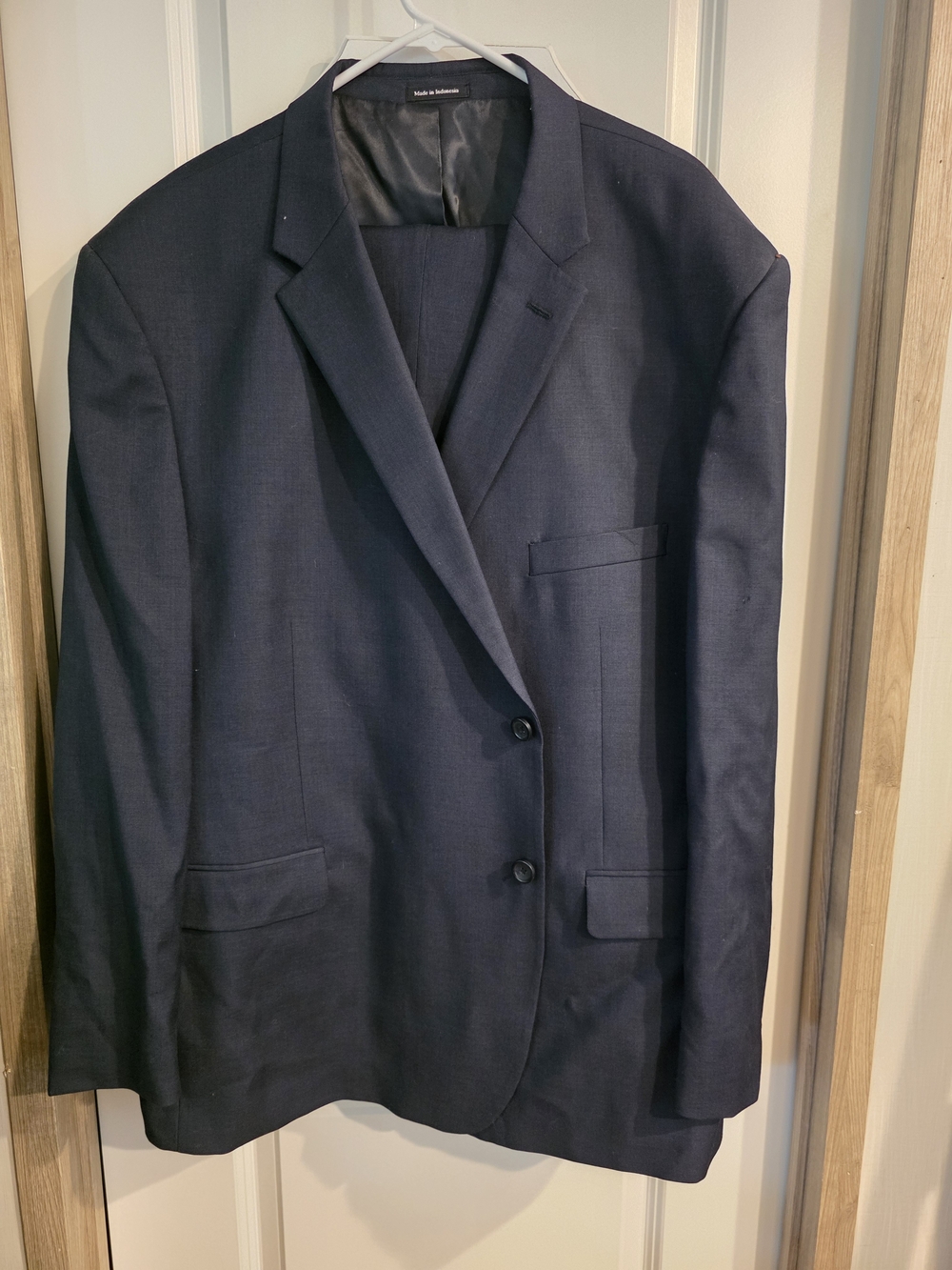 Mens Black And Navy Blue 2 Button Jacket And Pants.